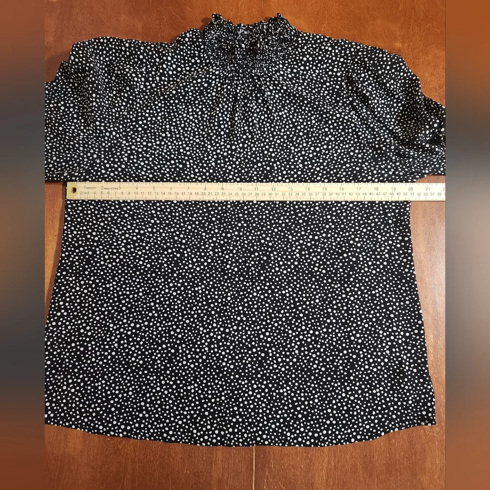 Sanctuary Black and White Dotted Blouse - Picture 5 of 6